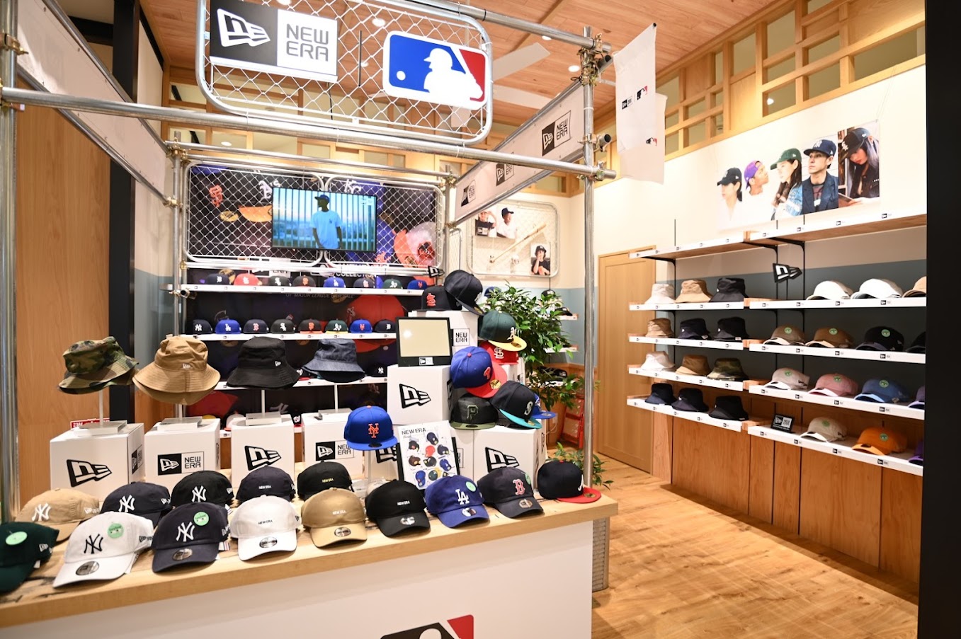 【大型店】4/29(金)より大型店限定で「NEW ERA」POP-UPスタート